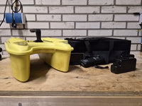 SECOND CHOICE – RidgeMonkey Hunter 750 Voerboot met Dieptemeter – Hi-Viz